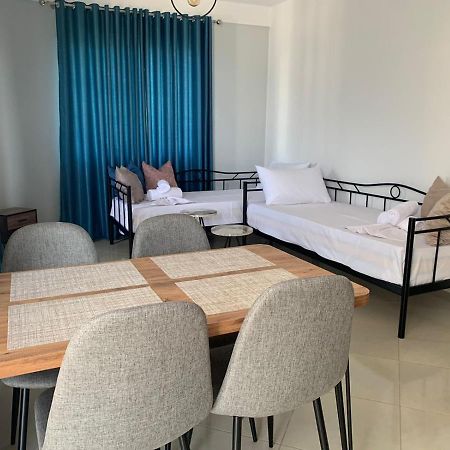 Mediterranean Apartments Химара Экстерьер фото
